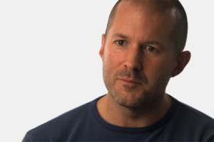 Apple сделала Джони Айва «универсальным дизайнером»