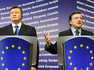 Янукович назвал причину отказа об интеграции с ЕС